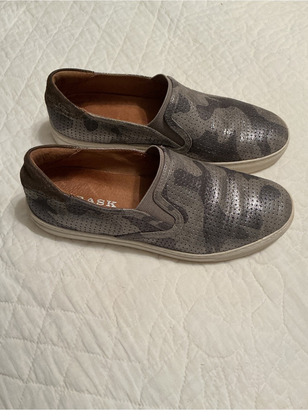 Trask Lillian Women's Metallic Gray Camo Slip-On Loafer Sneakers, Size 7